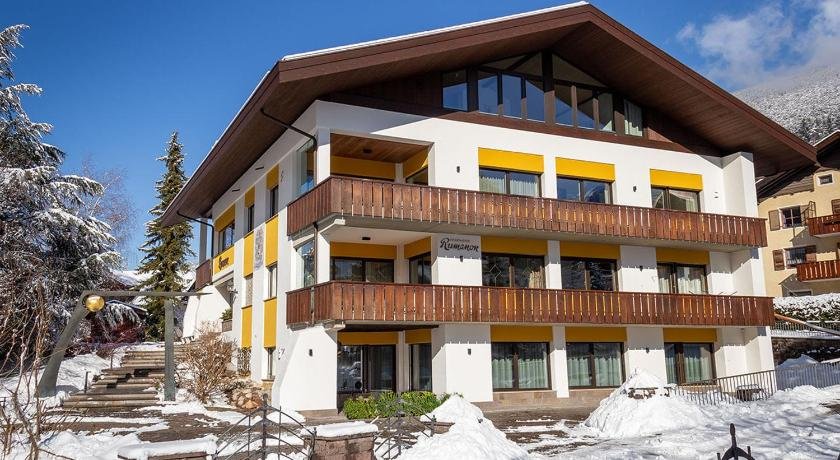 Apartments Rumanon