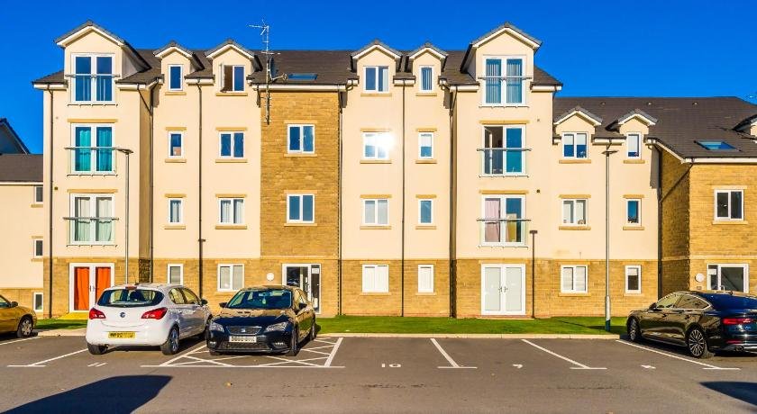 Handsworth 2-Bed 2-Bath Allocated Parking