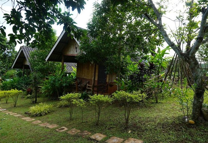 Baan Suan Boon Resort