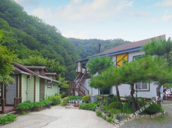 YangPyeong Sansuhwa Pension