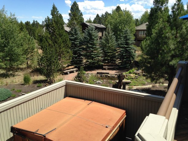 3 Mulligan-On Golf Crse-4br/3ba