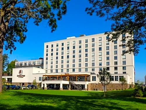 DoubleTree by Hilton Hotel Niagara Falls New York
