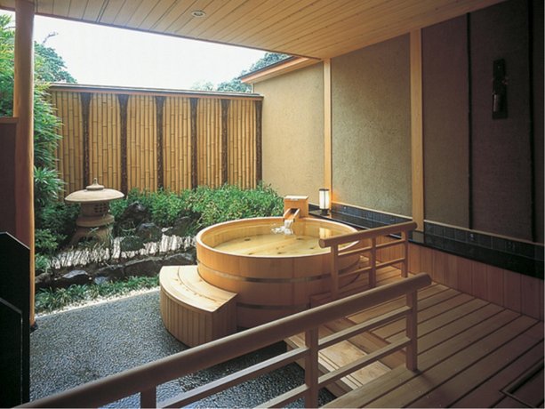 DHC Akazawa Onsen Hotel