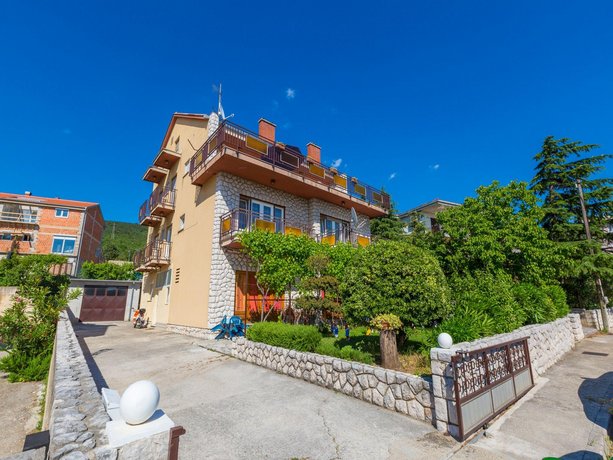 Apartment Darija Crikvenica