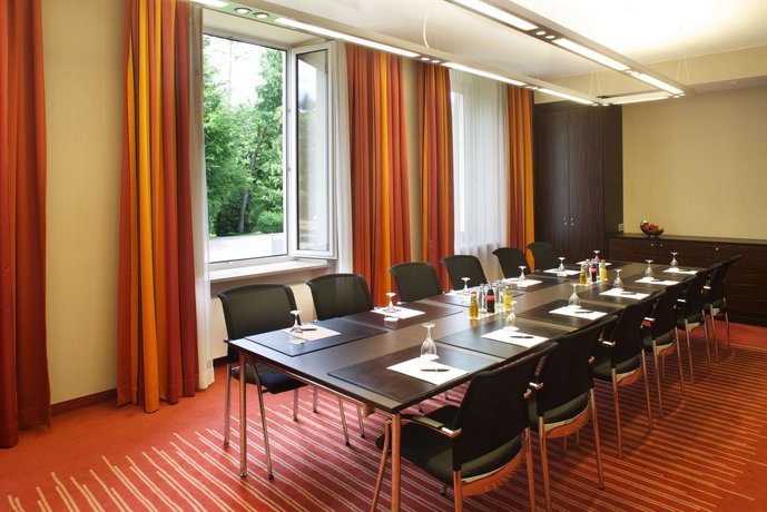 Steigenberger Hotel Der Sonnenhof