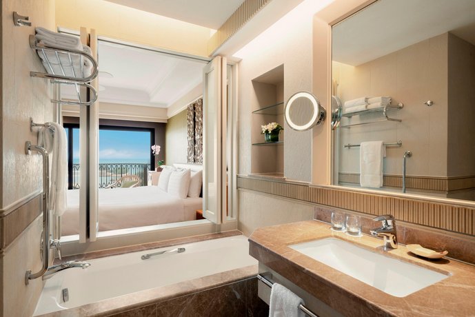 Shangri-La Rasa Sentosa Singapore