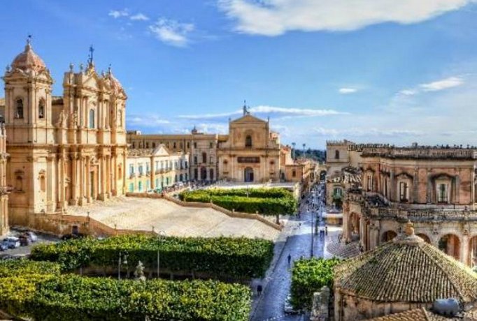 Penthouse Noto Sicily