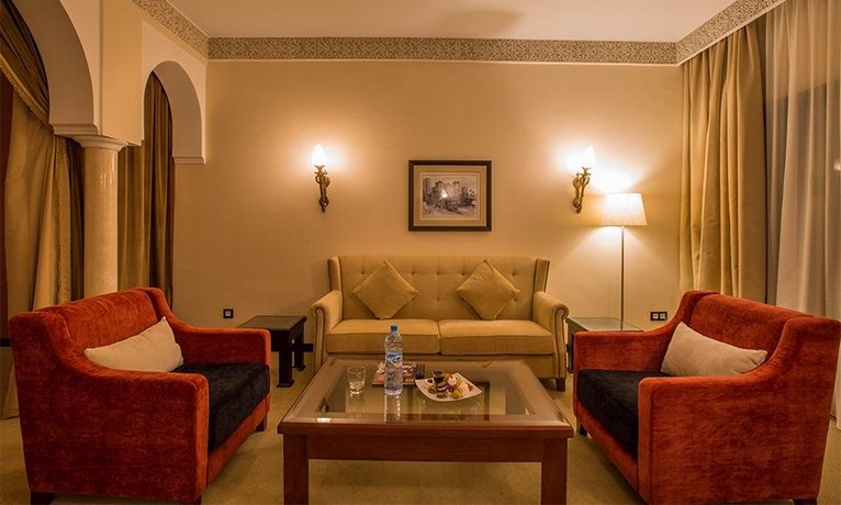 Hotel Riad Ennakhil & SPA