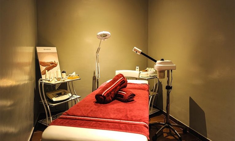 Hotel Riad Ennakhil & SPA