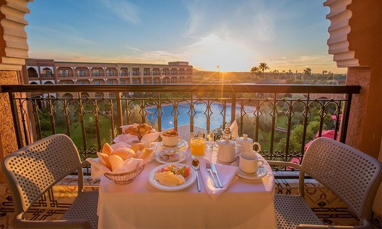 Hotel Riad Ennakhil & SPA