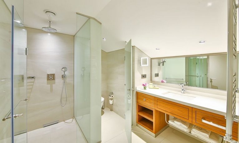 Tzl Suites