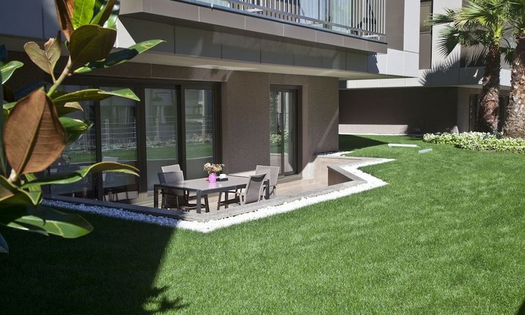 Tzl Suites