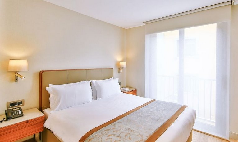 Tzl Suites
