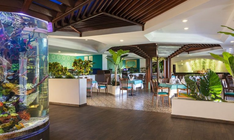 Crown Paradise Club Cancun - All Inclusive