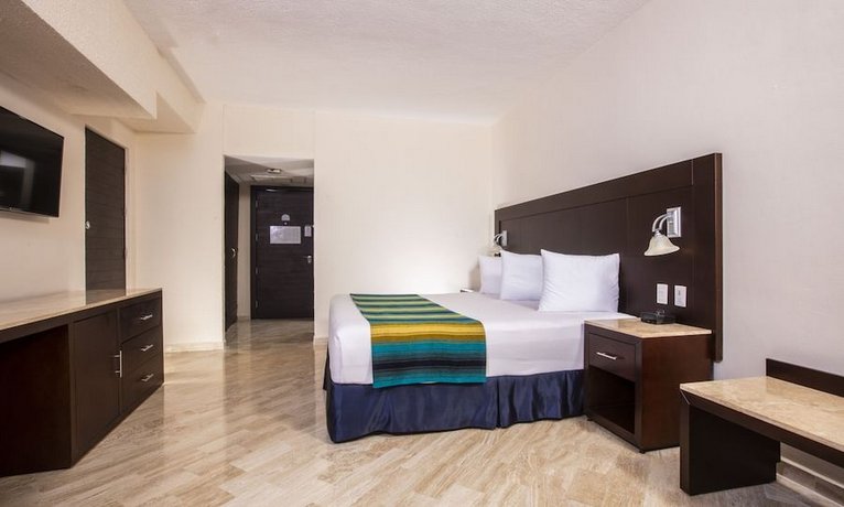 Crown Paradise Club Cancun - All Inclusive