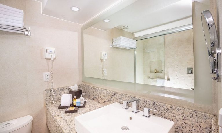 Crown Paradise Club Cancun - All Inclusive