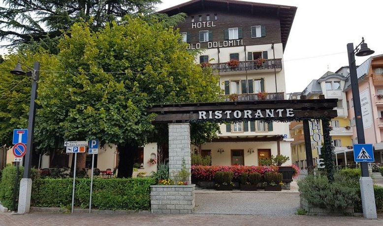 Hotel Pinzolo-Dolomiti Centro Pineta Wellness and Beauty Italy thumbnail