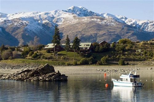 Lake Hawea Hotel