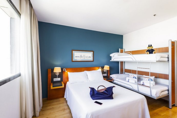 Tryp Valencia Oceanic Hotel