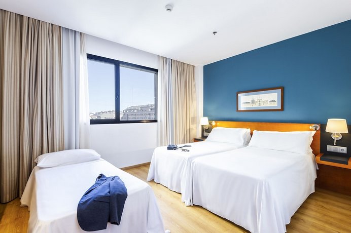 Tryp Valencia Oceanic Hotel