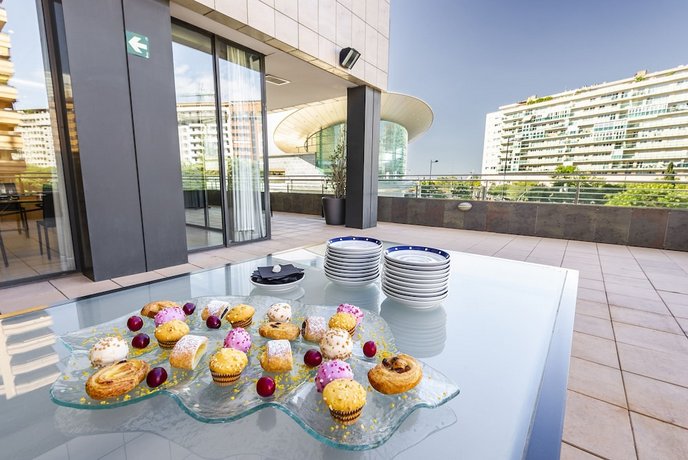 Tryp Valencia Oceanic Hotel