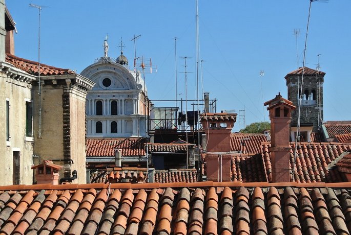 Hotel Antigo Trovatore