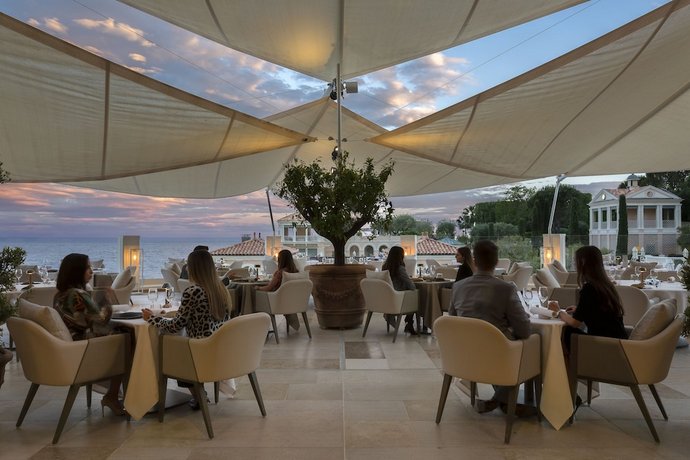 Monte-Carlo Bay Hotel & Resort