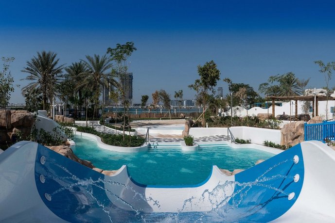 Le Meridien Mina Seyahi Beach Resort & Marina