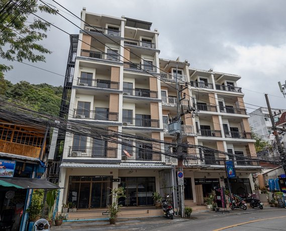 Lucky Patong Inn