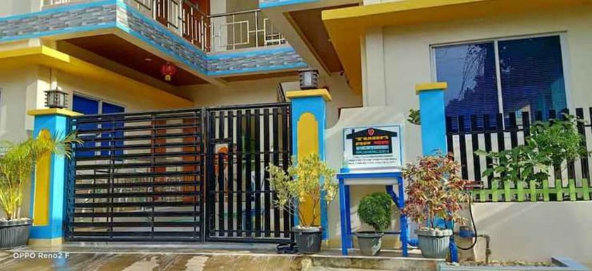 Twin AP Homes