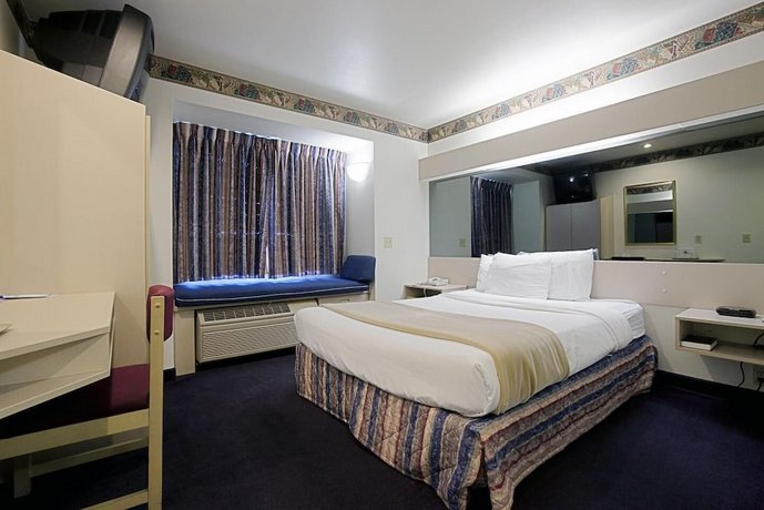 Americas Best Value Inn Racine