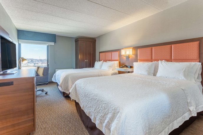 Hampton Inn Madison East Towne Mall Area