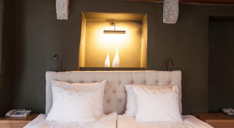 The Three Sisters Boutique Hotel
