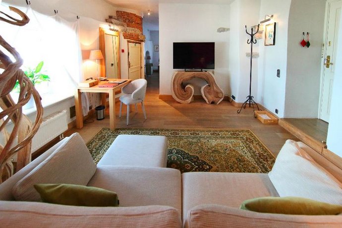 The Three Sisters Boutique Hotel