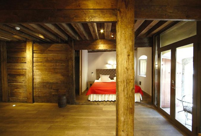 The Three Sisters Boutique Hotel