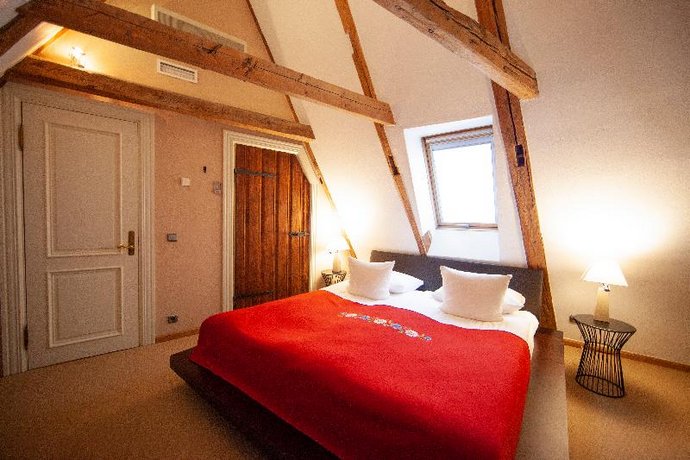 The Three Sisters Boutique Hotel