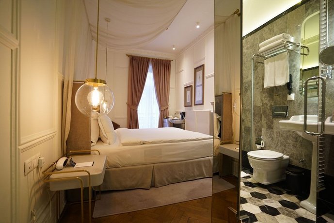 Mr Cas Hotels - Special Category