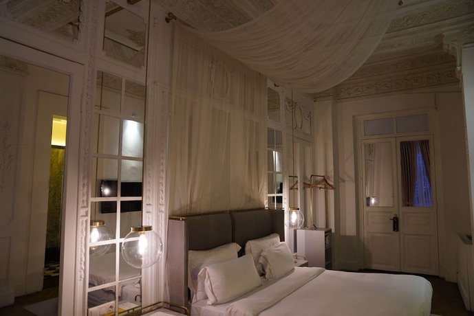 Mr Cas Hotels - Special Category