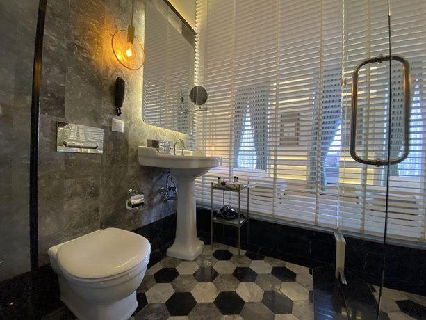 Mr Cas Hotels - Special Category