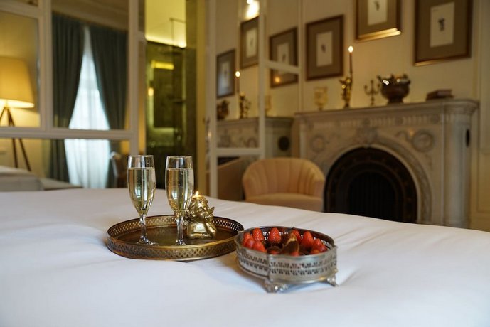 Mr Cas Hotels - Special Category