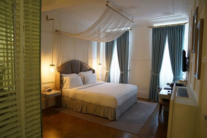 Mr Cas Hotels - Special Category