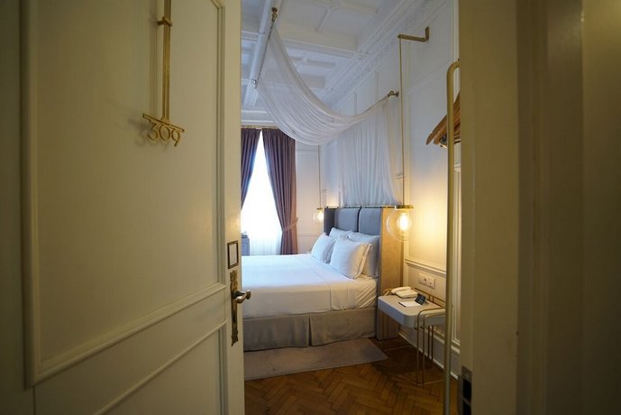 Mr Cas Hotels - Special Category