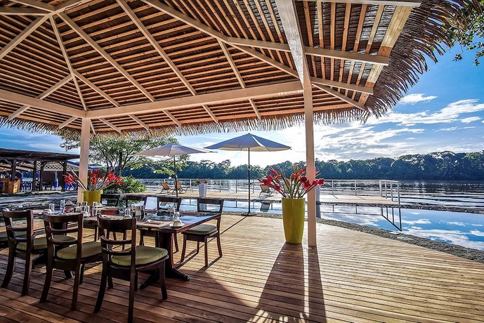 Tortuga Lodge & Gardens