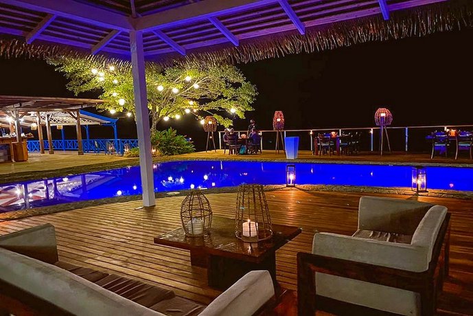 Tortuga Lodge & Gardens