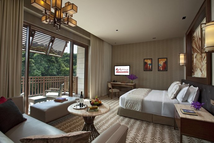 Resorts World Sentosa - Equarius Hotel