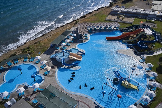 LABRANDA Marine Aquapark Resort