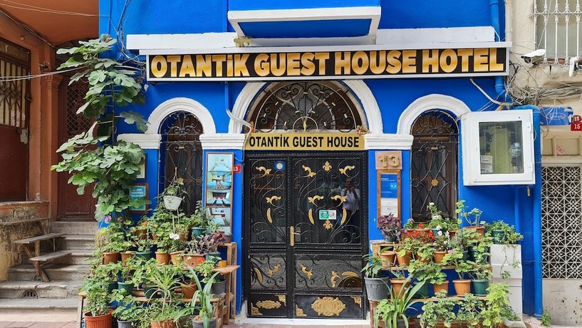Otantik Guesthouse