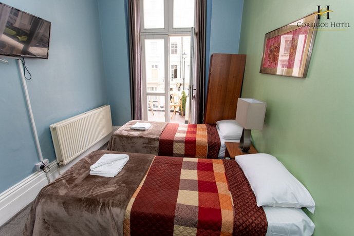 Corbigoe Hotel