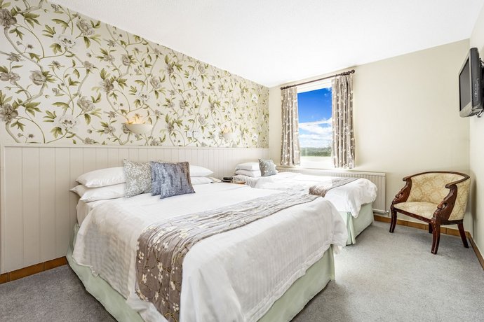 Best Western Limpley Stoke Hotel