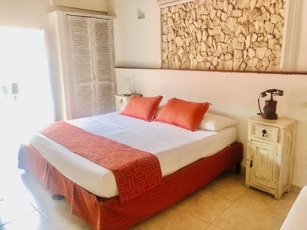 Jadi Hotel Los Puntales